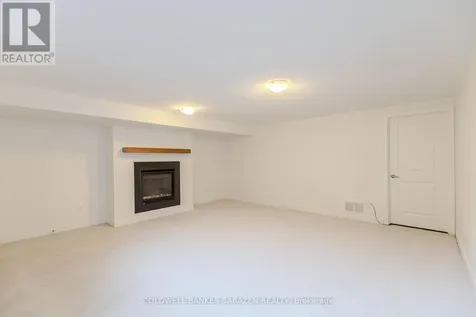 713 Teasel Way Ottawa ON K1T 0M1