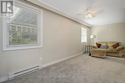 1565 Lilac Lane Ottawa ON K4C 1C4