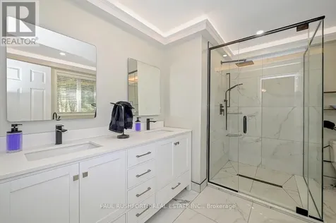 1565 Lilac Lane Ottawa ON K4C 1C4