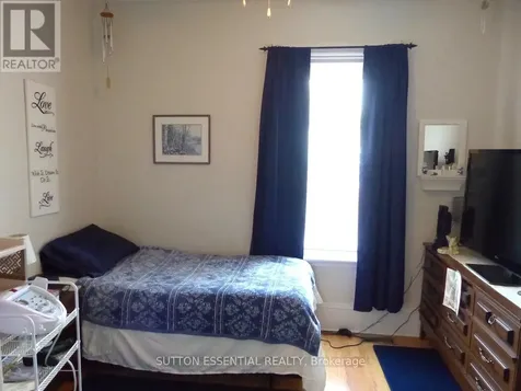 71 Russell Street East Smiths Falls ON K7A 1G5