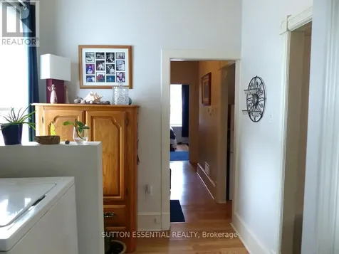 71 Russell Street East Smiths Falls ON K7A 1G5