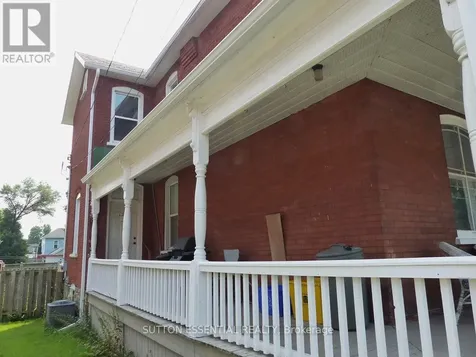71 Russell Street East Smiths Falls ON K7A 1G5