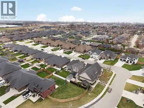 139 Blue Jay Crescent Kingsville ON N9Y 0E3
