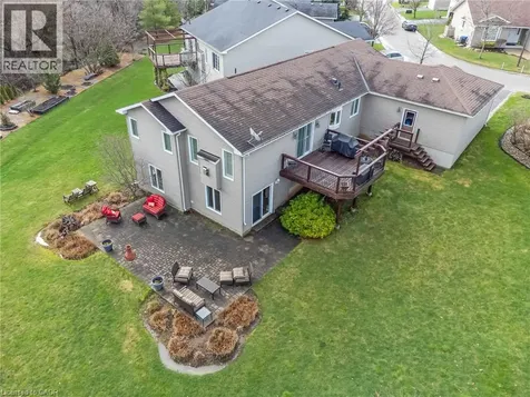 228 Glenariff Drive Freelton ON L8B 1A5