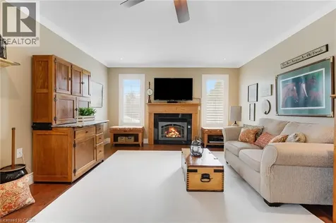 228 Glenariff Drive Freelton ON L8B 1A5