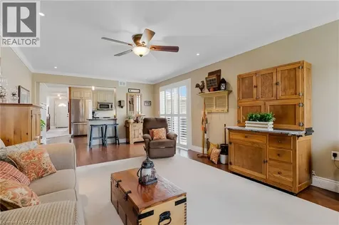 228 Glenariff Drive Freelton ON L8B 1A5