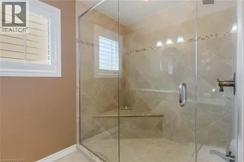 228 Glenariff Drive Freelton ON L8B 1A5