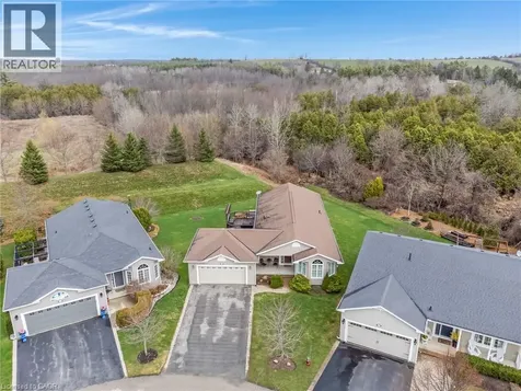 228 Glenariff Drive Freelton ON L8B 1A5