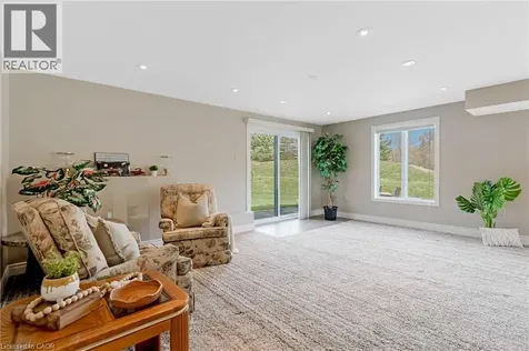 228 Glenariff Drive Freelton ON L8B 1A5