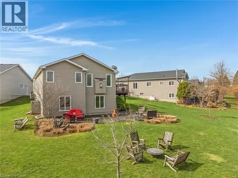228 Glenariff Drive Freelton ON L8B 1A5