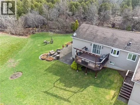 228 Glenariff Drive Freelton ON L8B 1A5