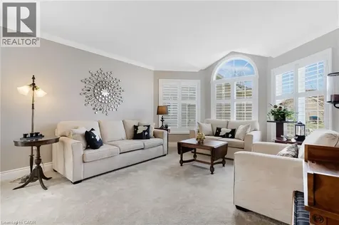 228 Glenariff Drive Freelton ON L8B 1A5