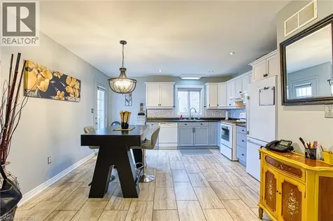 7192 Kelly Drive Niagara Falls ON L2H 3K1
