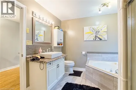 7192 Kelly Drive Niagara Falls ON L2H 3K1