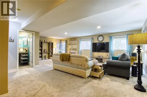 7192 Kelly Drive Niagara Falls ON L2H 3K1