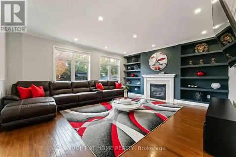 211 Denali Way Ottawa ON K2S 0N1