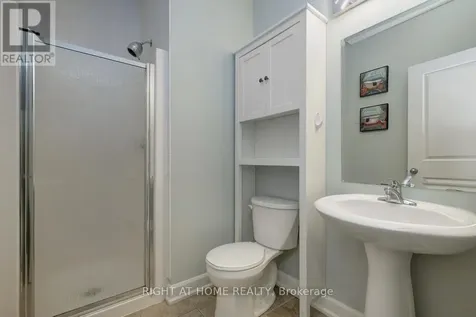 211 Denali Way Ottawa ON K2S 0N1