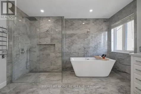 211 Denali Way Ottawa ON K2S 0N1