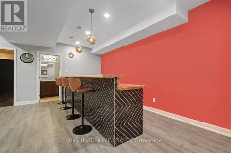 211 Denali Way Ottawa ON K2S 0N1