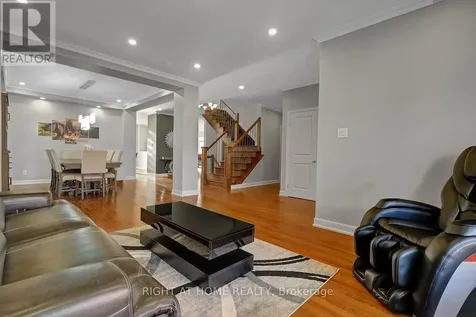 211 Denali Way Ottawa ON K2S 0N1