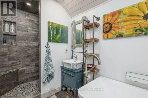 163 Maud Street Central Elgin ON N5L 1C8
