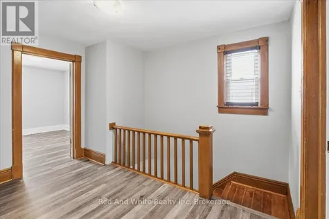 12 Todd Street Cambridge ON N1R 1G5