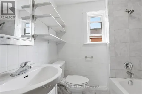 12 Todd Street Cambridge ON N1R 1G5