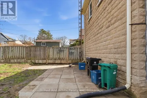 12 Todd Street Cambridge ON N1R 1G5