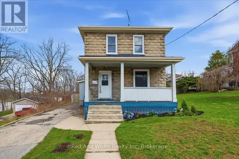 12 Todd Street Cambridge ON N1R 1G5