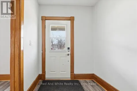 12 Todd Street Cambridge ON N1R 1G5