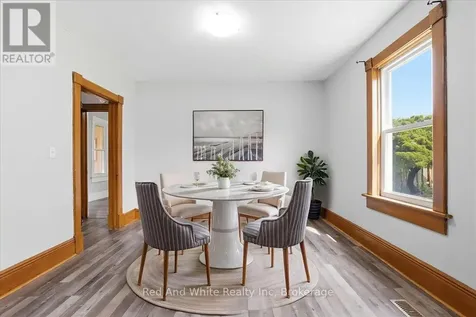 12 Todd Street Cambridge ON N1R 1G5