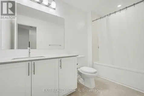 656 Putney Crescent West Ottawa ON K2S 2N7
