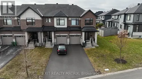 656 Putney Crescent West Ottawa ON K2S 2N7