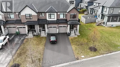 656 Putney Crescent West Ottawa ON K2S 2N7