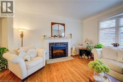 50 Edgewood Avenue Hamilton ON L8T 1K1