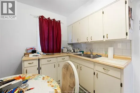 1845 Lincoln Road Windsor ON N8W 2P6