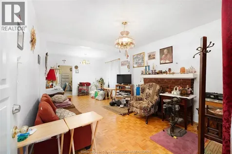 1845 Lincoln Road Windsor ON N8W 2P6