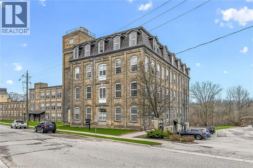 140 West River Street Paris ON N3L 3E2