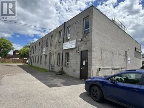 1111 Victoria St. E. Thunder Bay ON P7C 1B7