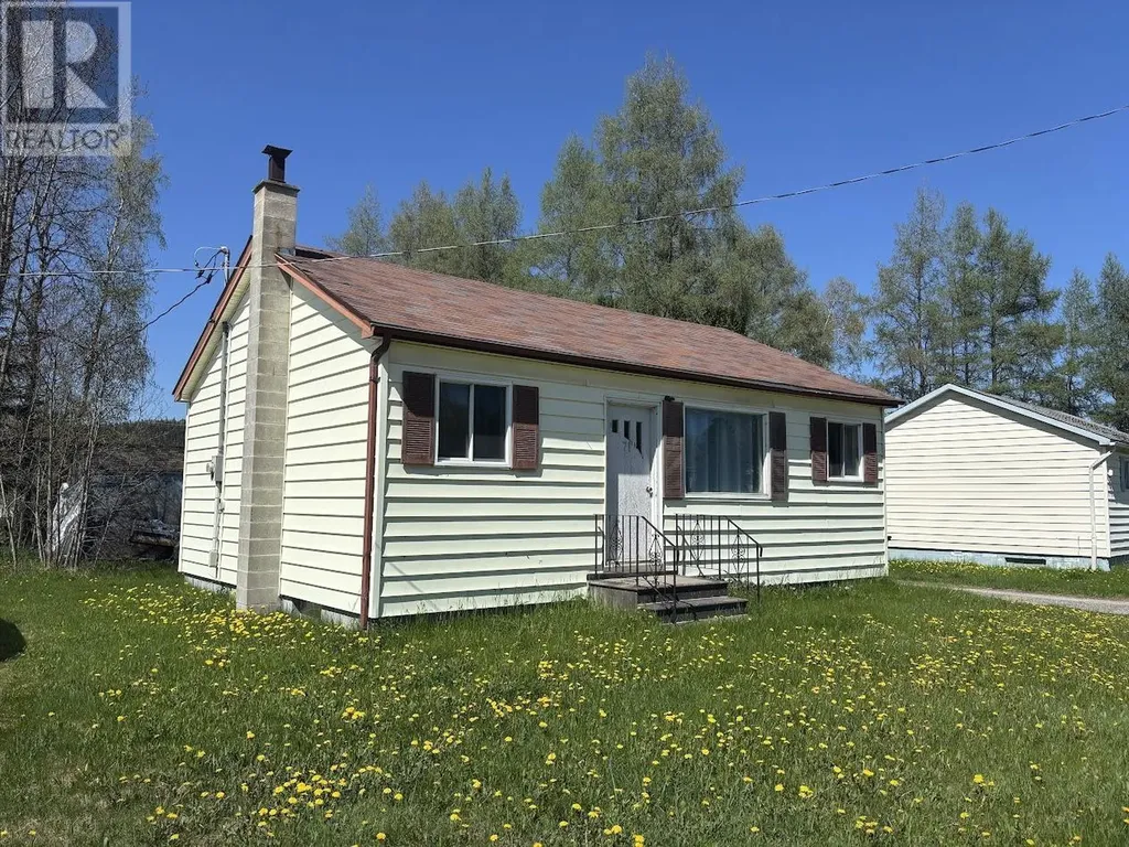 71 Manitou Road Manitouwadge ON P0T 2C0