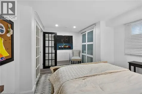 63 West Avenue North Hamilton ON L8L 5C2