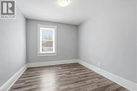 12 Todd Street Cambridge ON N1R 1G5