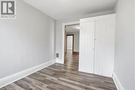 12 Todd Street Cambridge ON N1R 1G5