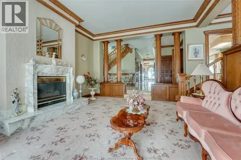 300 Elmgrove Drive Lakeshore ON N8N 3S4