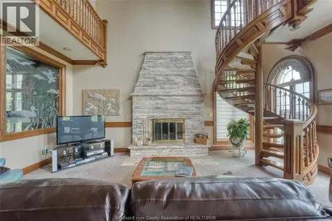 300 Elmgrove Drive Lakeshore ON N8N 3S4