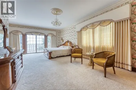 300 Elmgrove Drive Lakeshore ON N8N 3S4