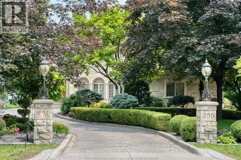 300 Elmgrove Drive Lakeshore ON N8N 3S4