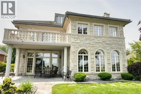 300 Elmgrove Drive Lakeshore ON N8N 3S4