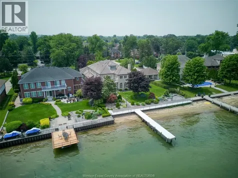 300 Elmgrove Drive Lakeshore ON N8N 3S4