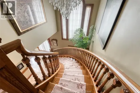 300 Elmgrove Drive Lakeshore ON N8N 3S4